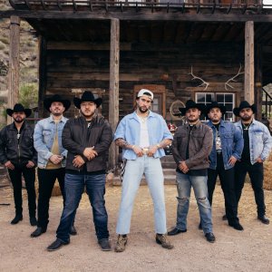 Grupo Frontera - Un x100to (ft. Bad Bunny) (Cover art)